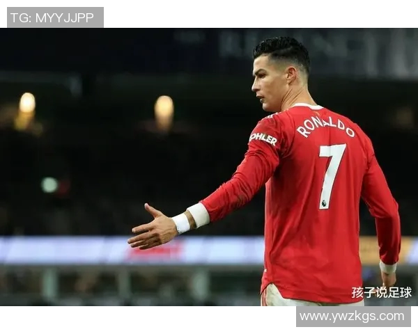 揭秘coc足球球星成长历程与赛场荣耀背后不为人知的故事